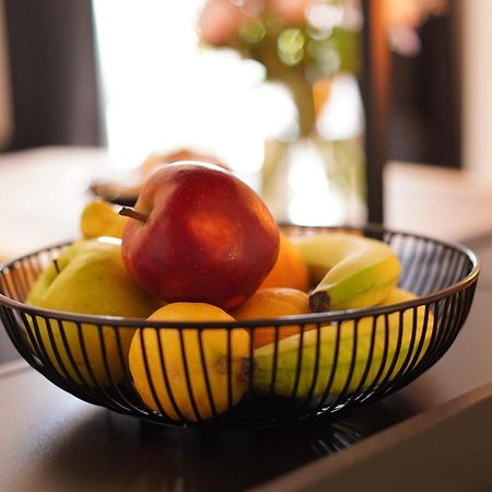 Stay At Smilla - Boutique Apartments Mit Kueche - Parken - Klima - Netflix - Waschmaschine 威斯巴登 外观 照片