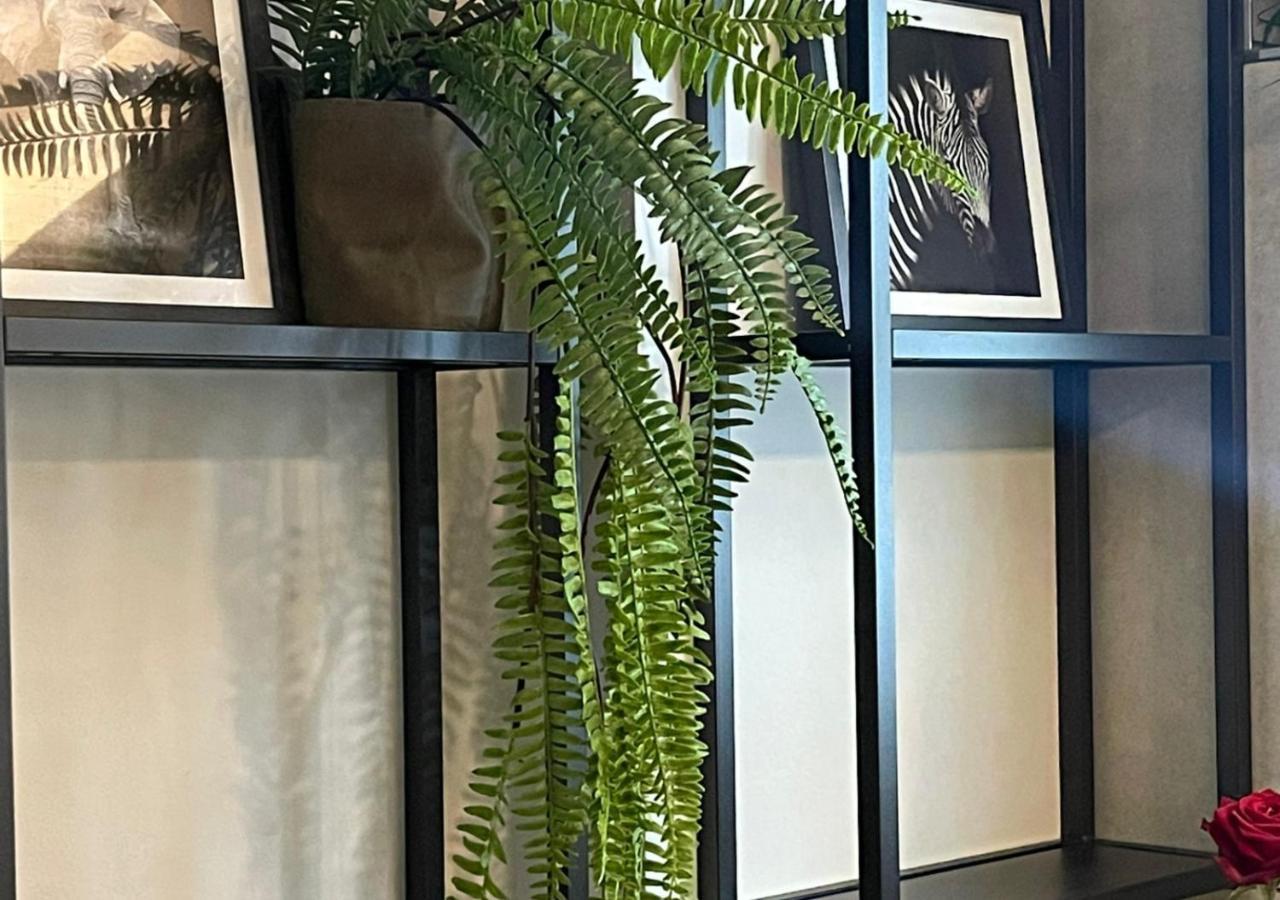 Stay At Smilla - Boutique Apartments Mit Kueche - Parken - Klima - Netflix - Waschmaschine 威斯巴登 外观 照片