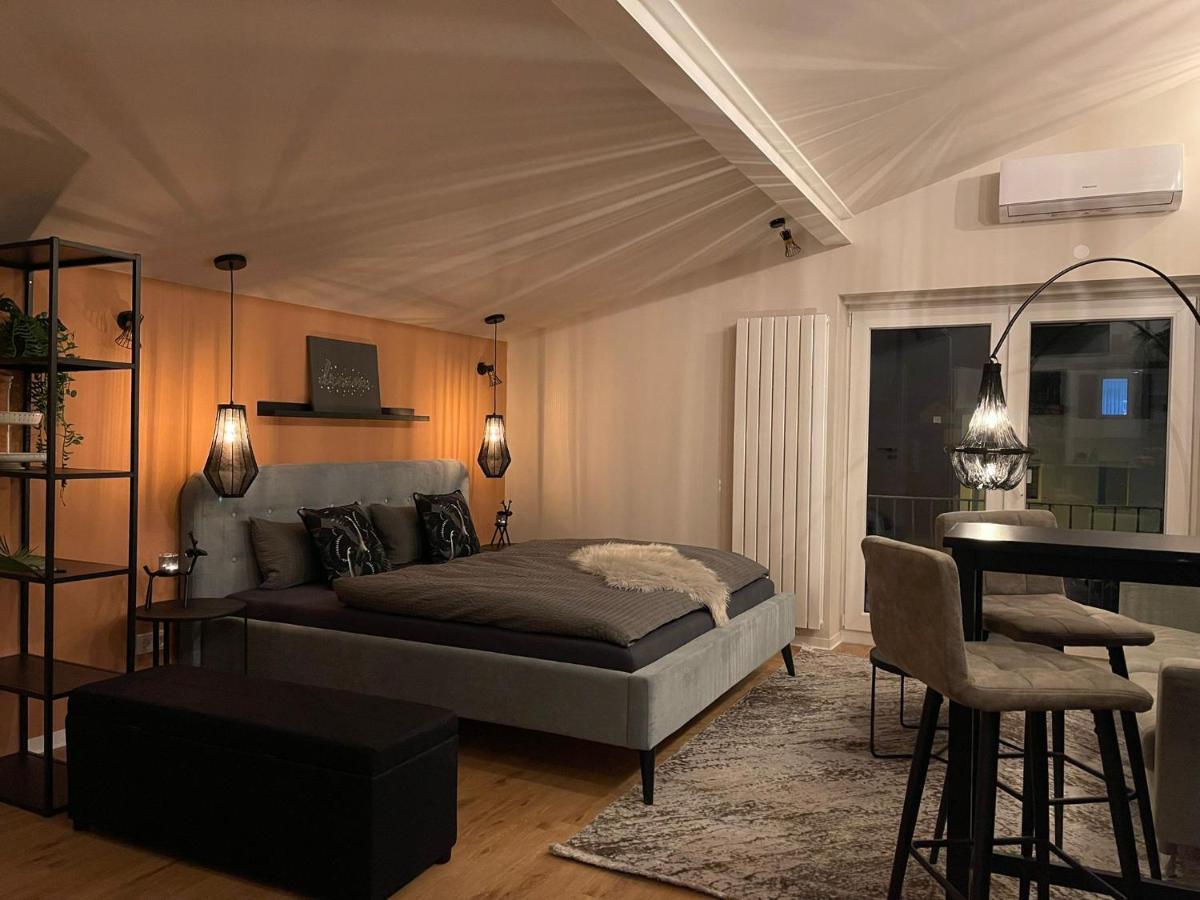 Stay At Smilla - Boutique Apartments Mit Kueche - Parken - Klima - Netflix - Waschmaschine 威斯巴登 外观 照片