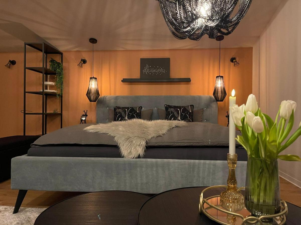 Stay At Smilla - Boutique Apartments Mit Kueche - Parken - Klima - Netflix - Waschmaschine 威斯巴登 外观 照片