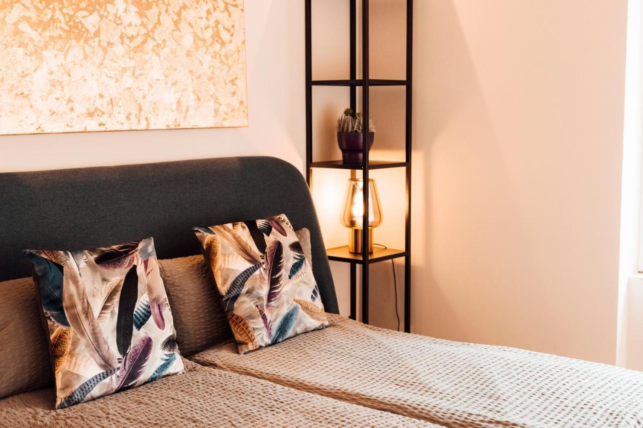 Stay At Smilla - Boutique Apartments Mit Kueche - Parken - Klima - Netflix - Waschmaschine 威斯巴登 外观 照片