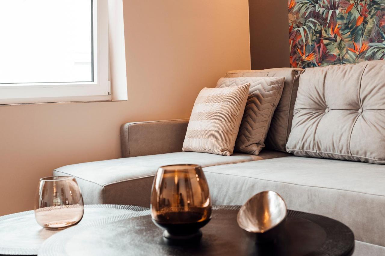 Stay At Smilla - Boutique Apartments Mit Kueche - Parken - Klima - Netflix - Waschmaschine 威斯巴登 外观 照片