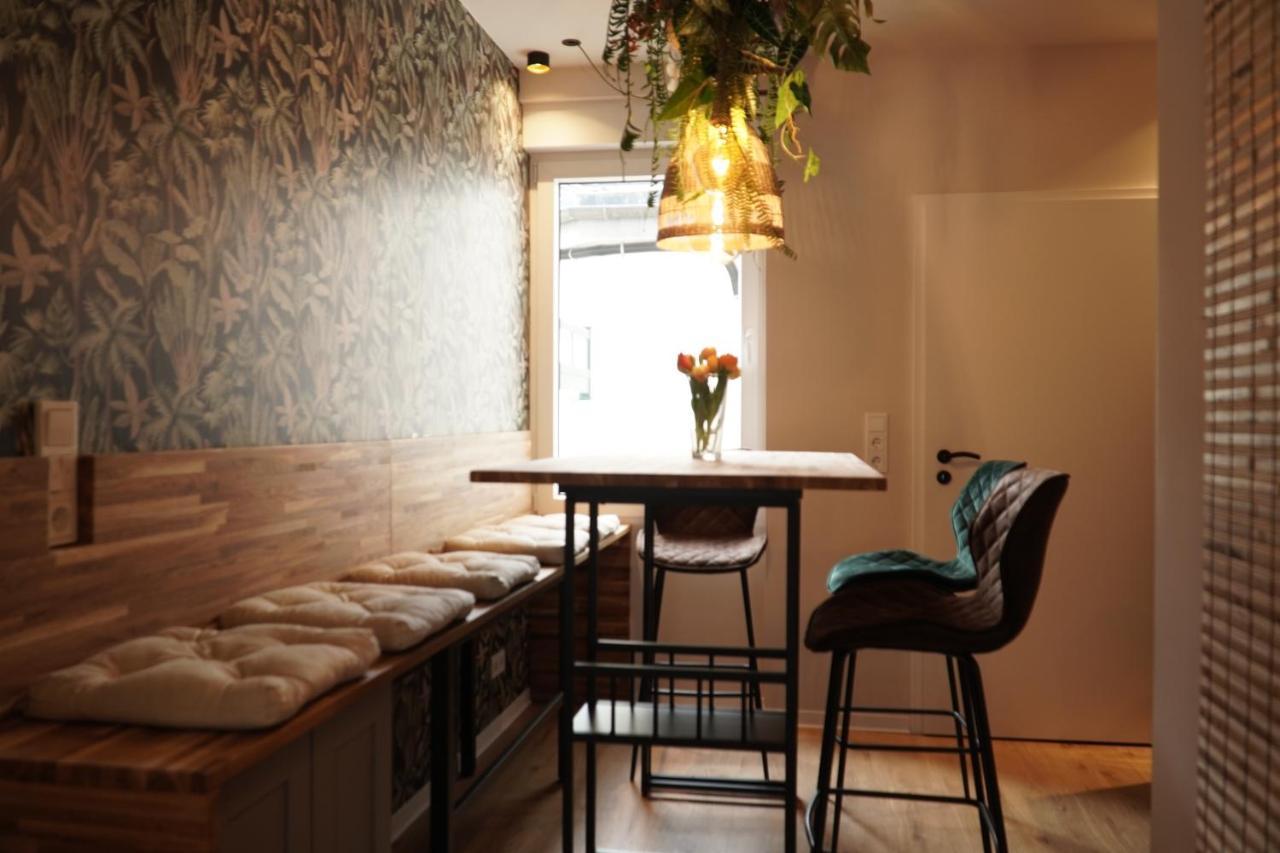 Stay At Smilla - Boutique Apartments Mit Kueche - Parken - Klima - Netflix - Waschmaschine 威斯巴登 外观 照片