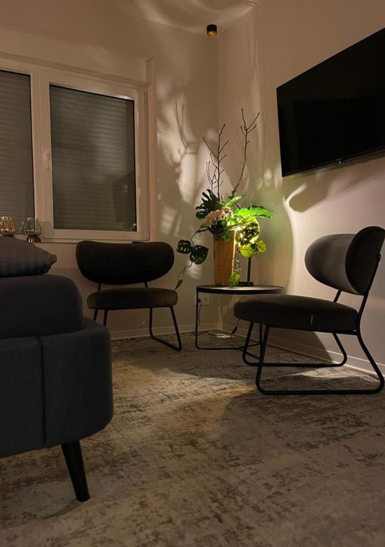 Stay At Smilla - Boutique Apartments Mit Kueche - Parken - Klima - Netflix - Waschmaschine 威斯巴登 外观 照片