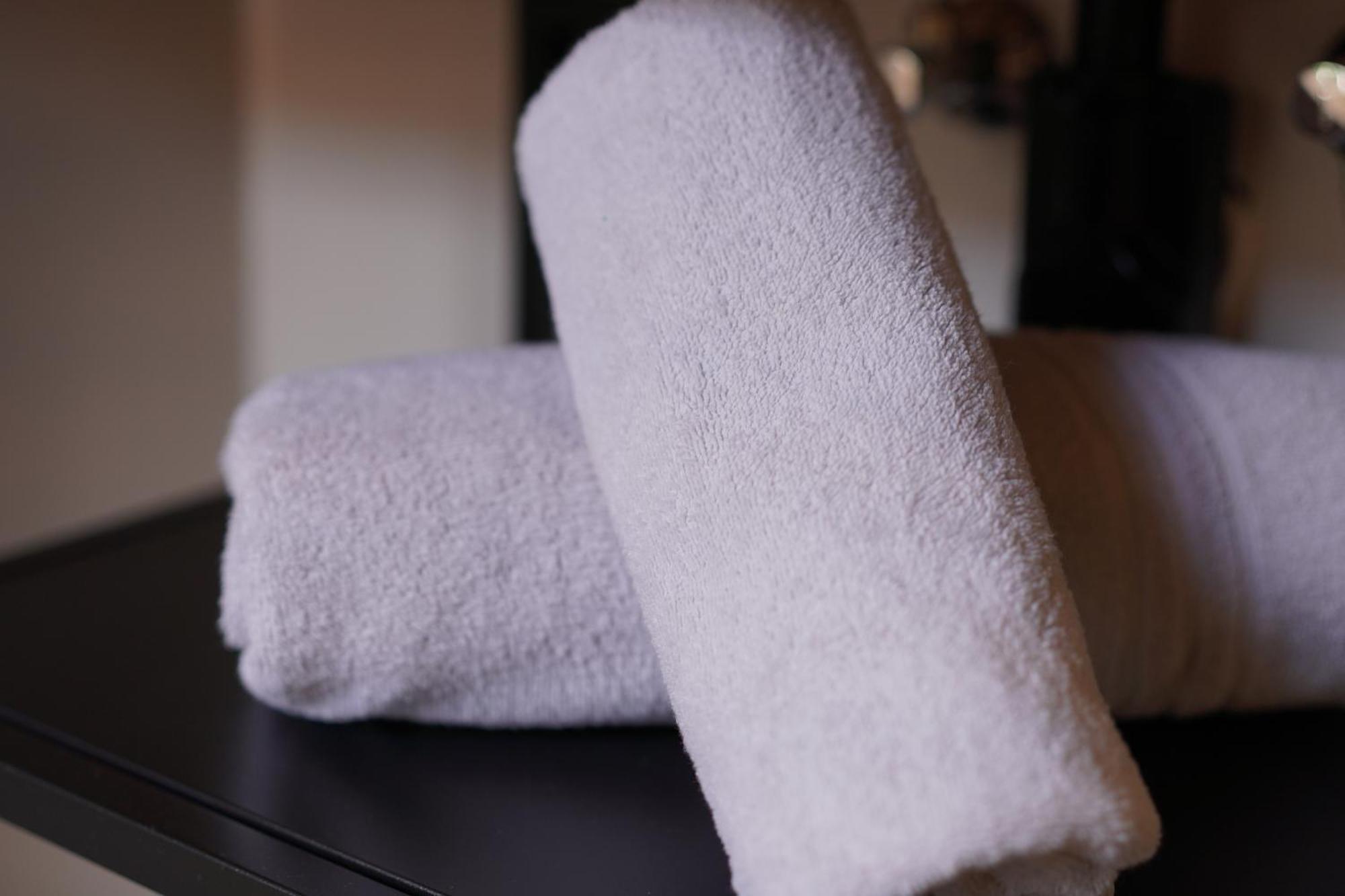 Stay At Smilla - Boutique Apartments Mit Kueche - Parken - Klima - Netflix - Waschmaschine 威斯巴登 客房 照片